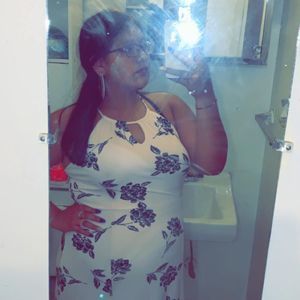 Meet your Posher, Erica maria